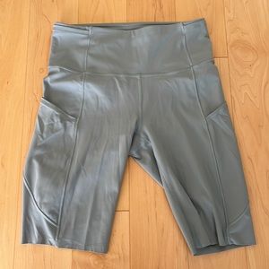 Lululemon fast and free short